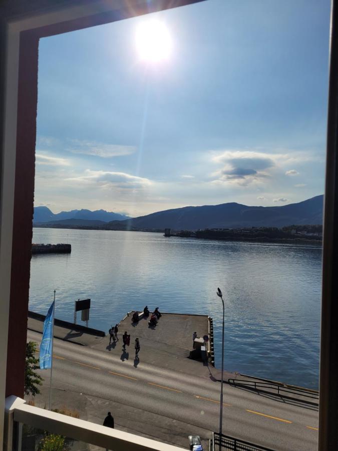 Ålesund Single Elegant Room I Sentrum- Sea View מראה חיצוני תמונה
