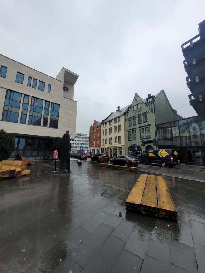 Ålesund Single Elegant Room I Sentrum- Sea View מראה חיצוני תמונה